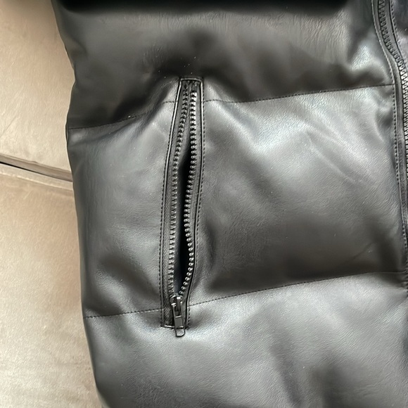 Hilary MacMillan Vegan Leather Coat (Size Small) - Picture 5 of 9